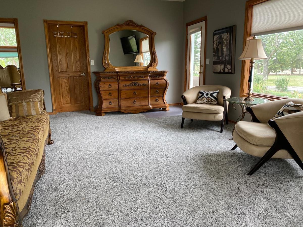 Rolling Hills Country Resort Bed And Breakfast Three Hills Exterior foto