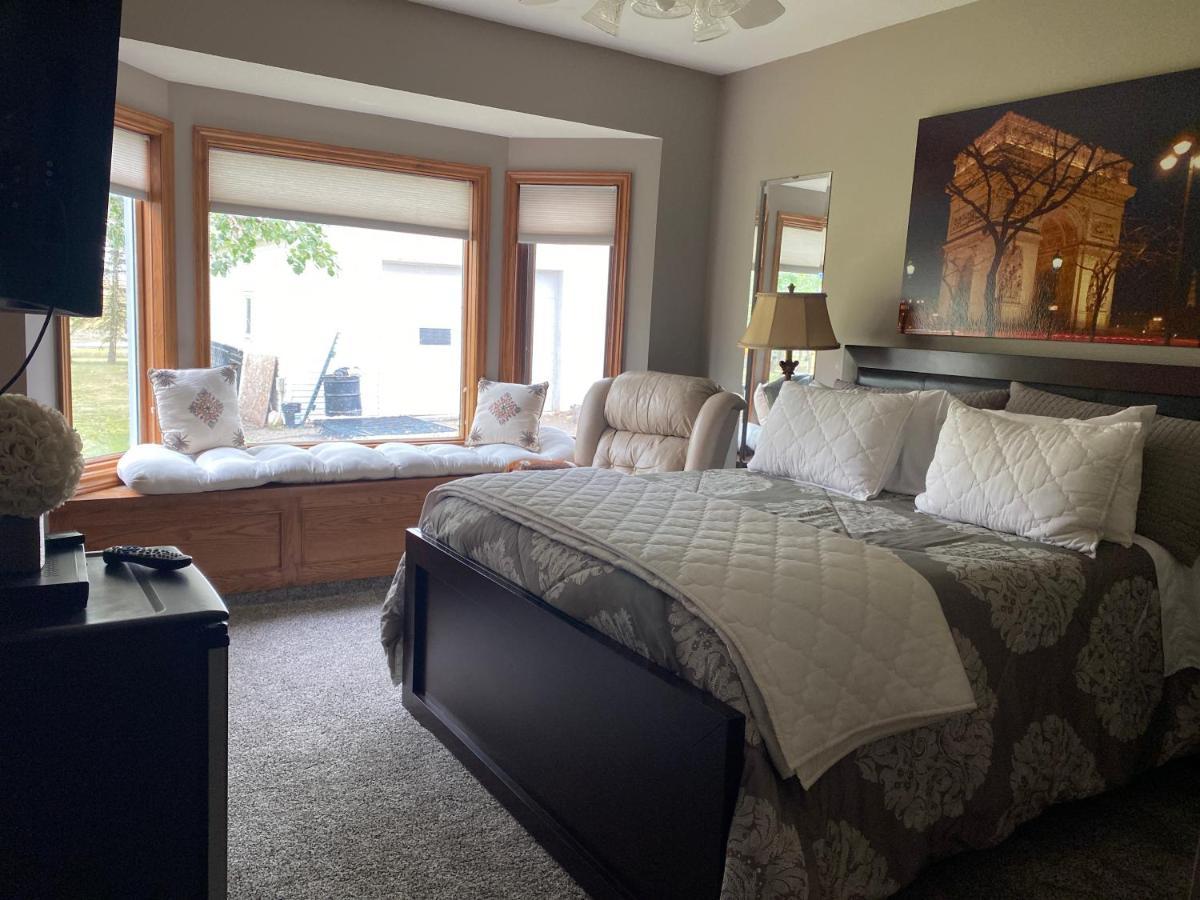 Rolling Hills Country Resort Bed And Breakfast Three Hills Exterior foto