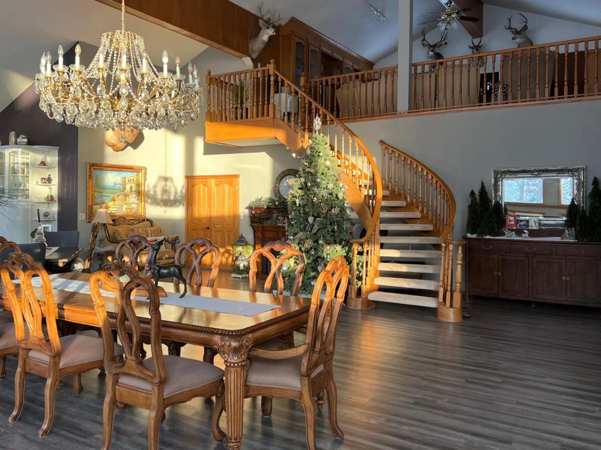 Rolling Hills Country Resort Bed And Breakfast Three Hills Exterior foto